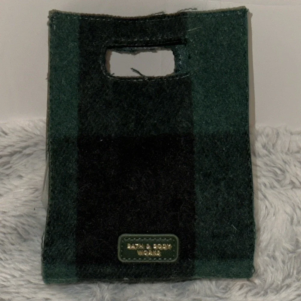 Bath & Body Works Green Black Buffalo Plaid Small Gift Tote Bag Holiday